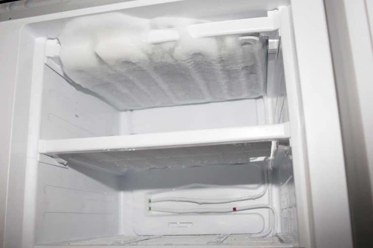 Defrosting a fridge freezer, How Does Auto Defrost Work on A Fridge Freezer?