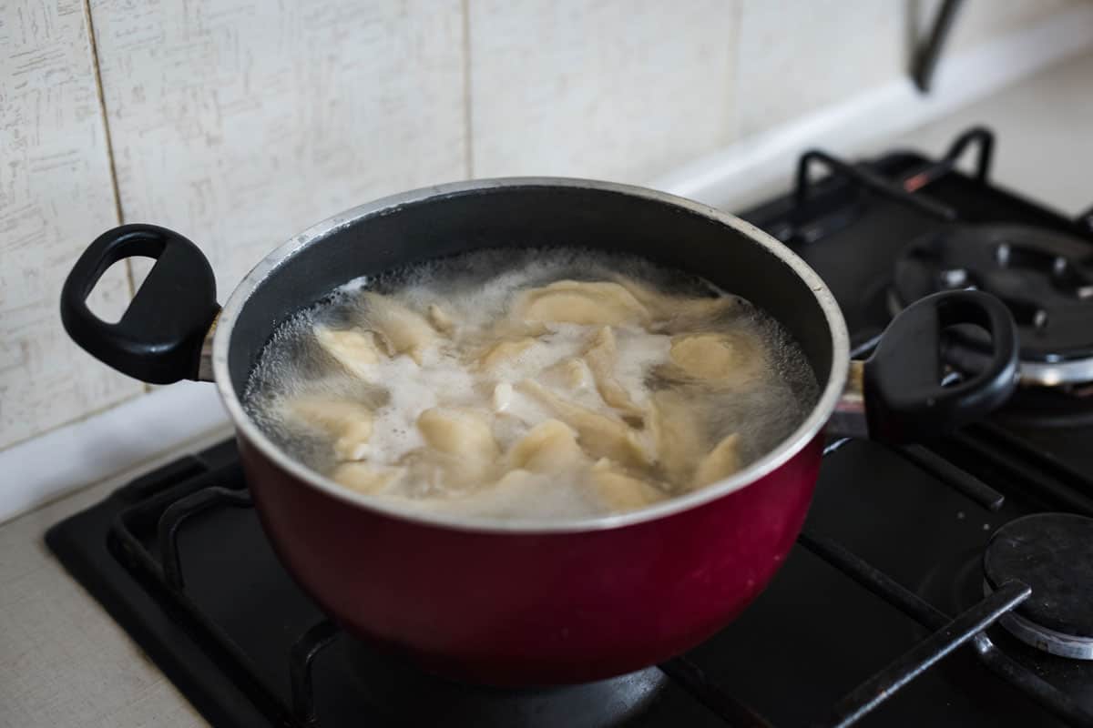 The process of making dumplings home