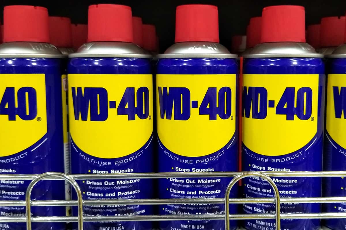 WD-40 canisters on the supermarket shelves