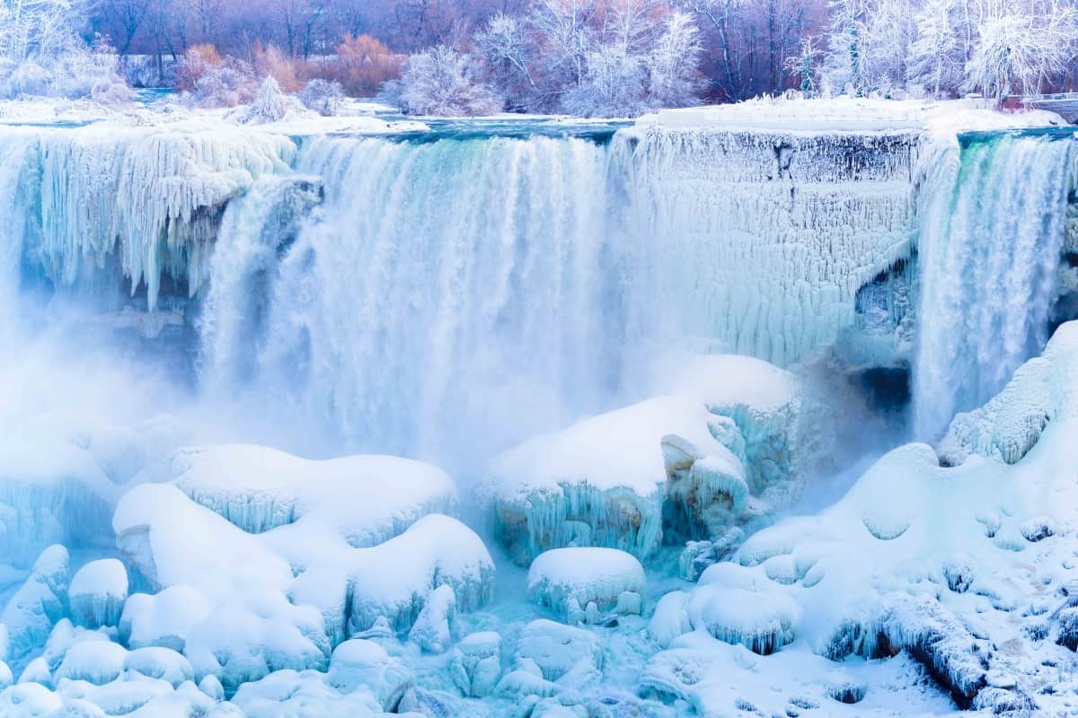 Niagara Falls frozen during deep winter
