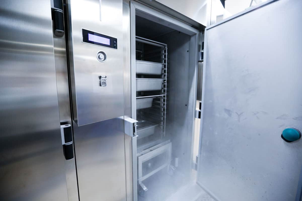 kitchen factory equipment blast freezer